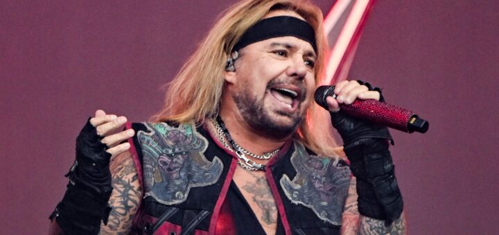 Vince Neil’s Scottsdale Plane Crash: Everything That Happened