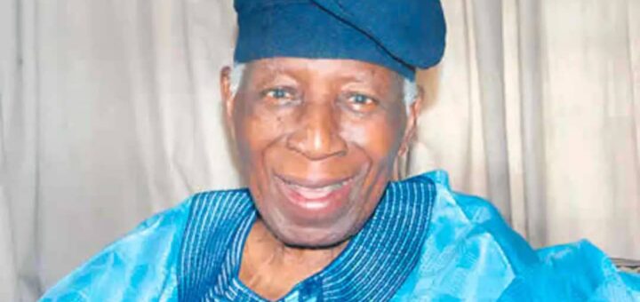 BREAKING: Former Governor of Oyo State Omololu Olunloyo is dead