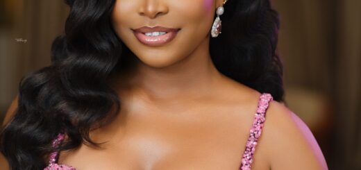 Look Pretty in Pink at Your Reception With This Stunning Inspo