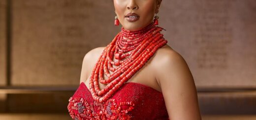 Bring a Regal Touch to Your Edo Trad With This Beauty Look
