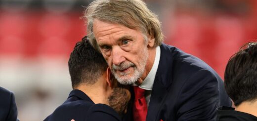 Man Utd finances in ‘really big trouble’ as Amorim needs ’12 players’; Wirtz transfer = title 21 for Liverpool