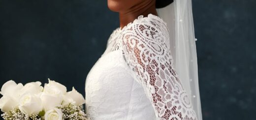 Is Your Vibe Minimalist and Stylish? Check Out This Bridal Inspo