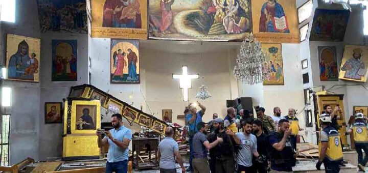 ISIS kills 15 in suicide bombing of Syrian church