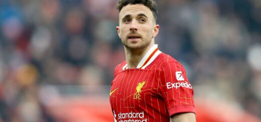 RIP Diogo Jota as Liverpool fans joined by rivals in tribute