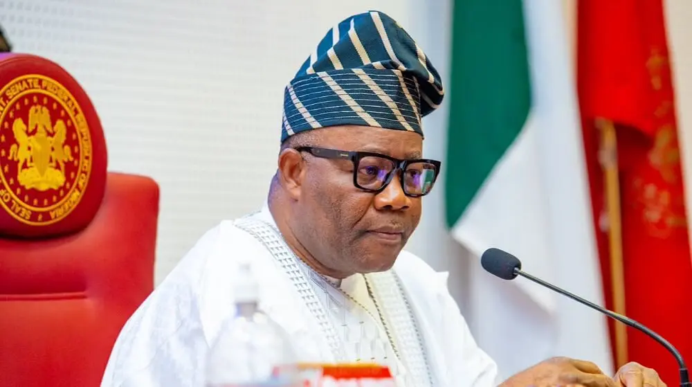 Buhari did not loot Nigeria’s treasury – Akpabio