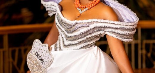 Look Elegant in White at Your Traditional Wedding With This Classy Bridal Look