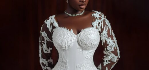 This Simple & Alluring Beauty Look is Perfect For Minimalist Brides