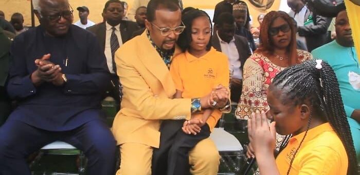 Koroma, Mutfwang moved by orphan’s speech as Stanel boss gives largesse