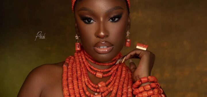 Bring That Regal Essence To Your Edo Trad With This Lovely Inspo