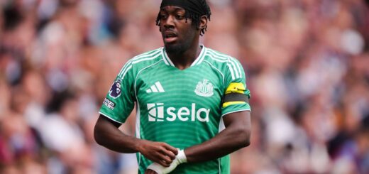 Newcastle miss Isak against Villa but as it goes, that’s fine