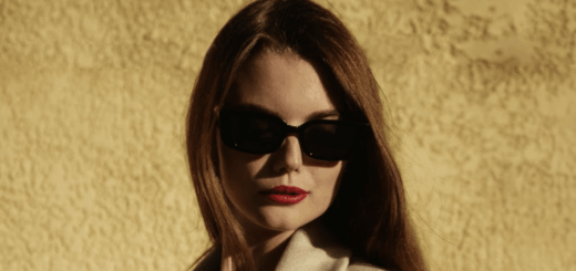 Viola Milano: The Appeal of Timeless Pieces