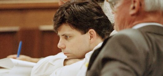 Why Did Lyle Menendez & Wife Rebecca Sneed Break Up?