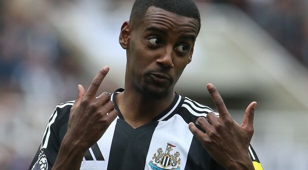 Liverpool face Isak dilemma ahead of Arsenal visit to Anfield