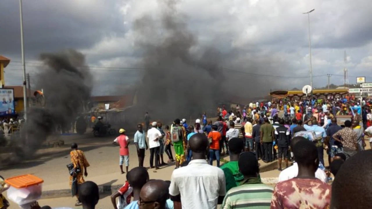 Mob burns woman alive over alleged blasphemy in Niger