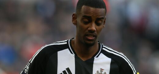 Isak accused of atrocious Newcastle sabotage in latest shock ‘insider’ claim