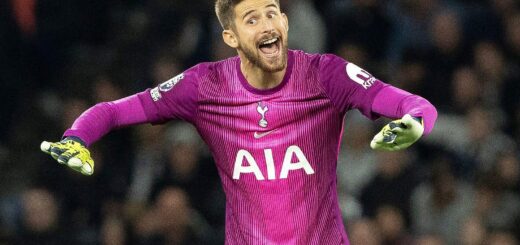 Guglielmo Vicario should be dropped by Spurs boss Frank after Leeds mistake