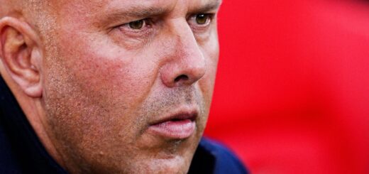 Liverpool: Arne Slot acting like ‘one-dimensional toddler’ as title ruled out