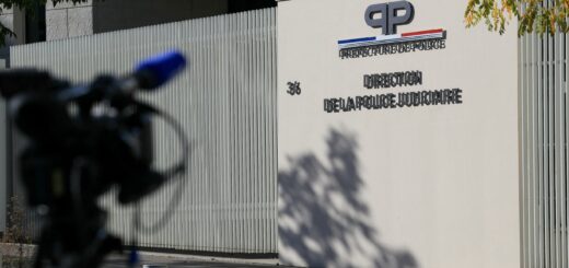 Who Are the Louvre Heist Suspects? Updates on the Investigation