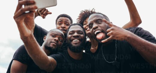 How to Revive a Dying Friendship When Life Gets in the Way