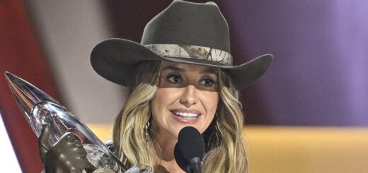 CMAs 2025 Winners: See Who Won Entertainer of the Year & More