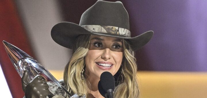 CMAs 2025 Winners: See Who Won Entertainer of the Year & More